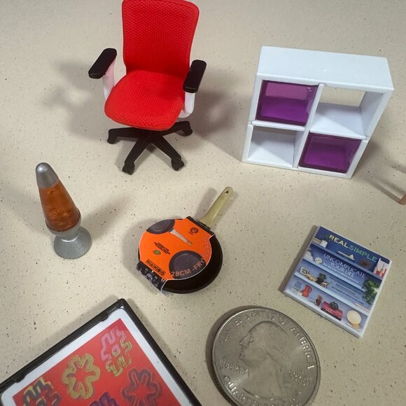 MINI BRANDS HOME NEW..!! 8 PIECES LOT..!! - Picture 4 of 4